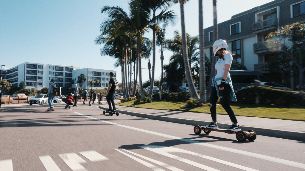 No debe perderse los eventos de patinaje electrónico: Evolve Skateboards USA