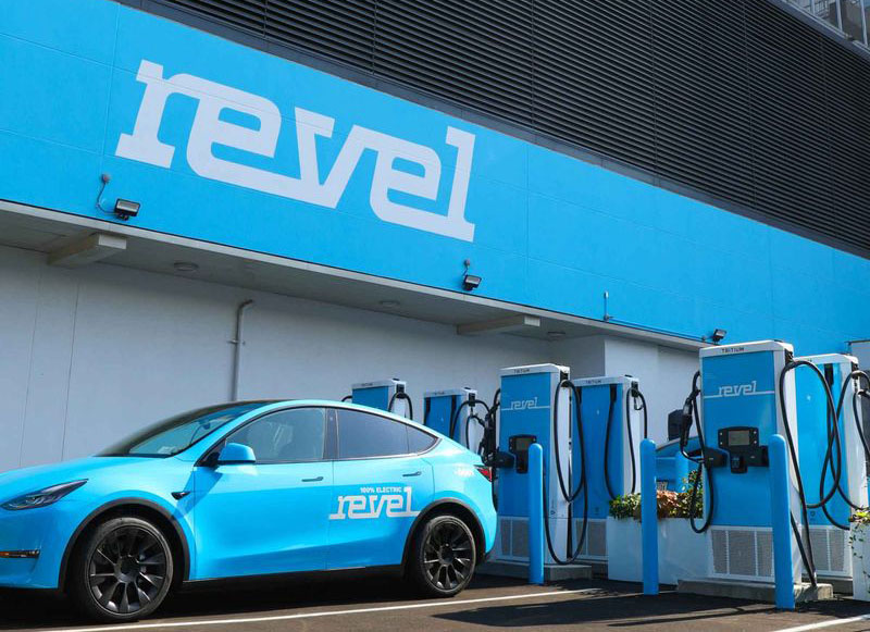 Vehículos eléctricos cargados | Revel desarrollará un sitio de carga rápida para vehículos eléctricos con 42 puestos en Los Ángeles