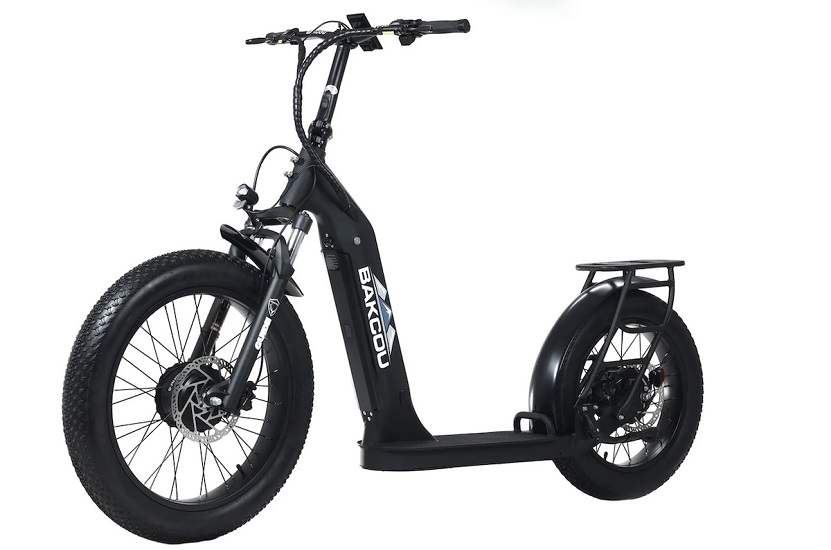 ¿Has visto esto? Bakcou Timberwolf es un scooter enorme con tracción complete