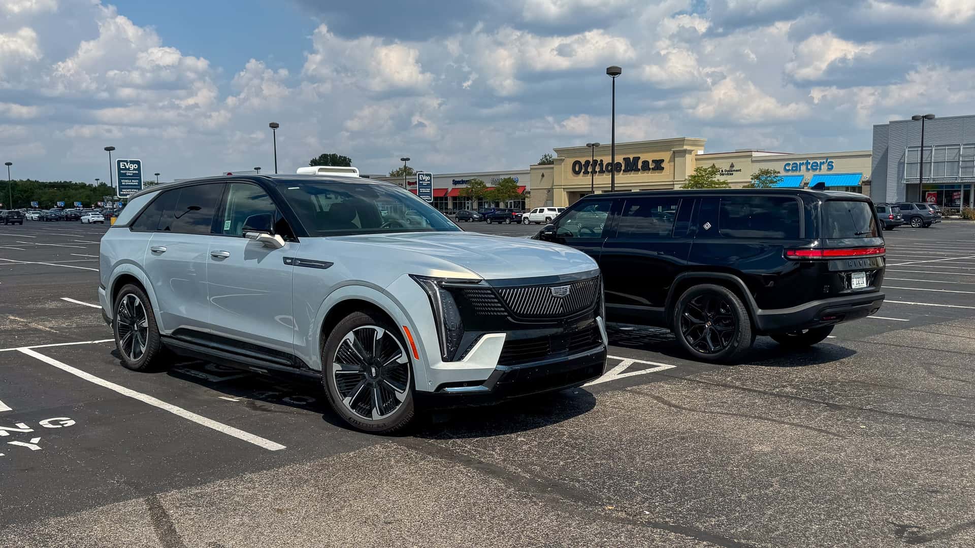 Vimos un Cadillac Escalade IQ en público