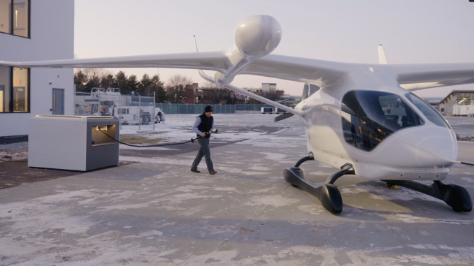 El Aeropuerto Regional de Gainesville instala cargadores eléctricos para aviones y vehículos terrestres de BETA Applied sciences