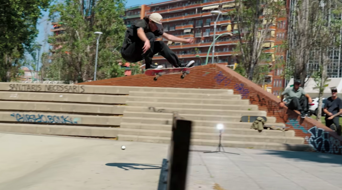 Ver: Barcelona Skate Spot Problem con el Purple Bull Skate Squad