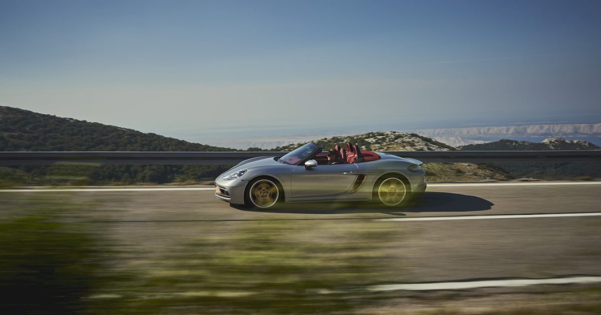 Los vehículos eléctricos Porsche 718 Boxster y Cayman llegarán tarde, y este es el motivo